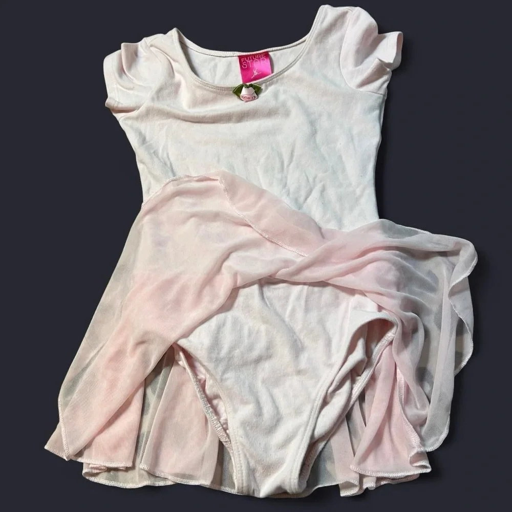 Classic Ballet Pink Leotard w/ Built-In Skirt 🩰 | Future Star | Size Small